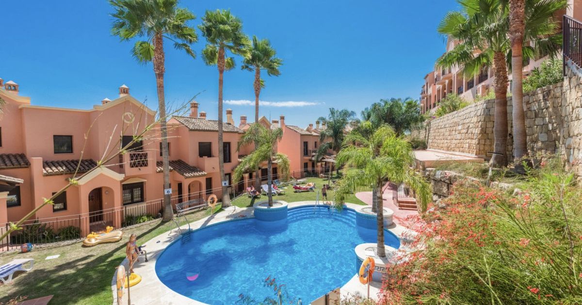 Таунхаус в Estepona, Estepona, 2/12