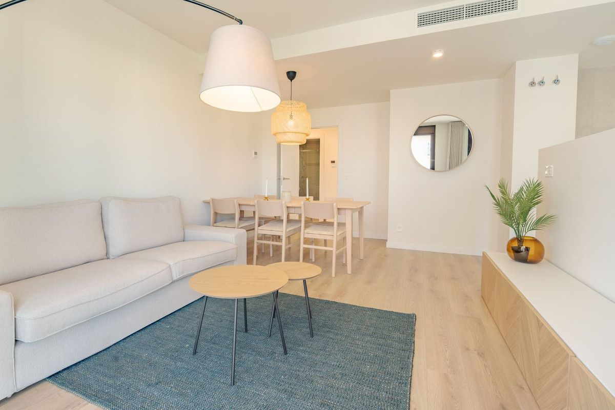 Wohnung in mittlerer Etage in Estepona, Estepona, 7/12