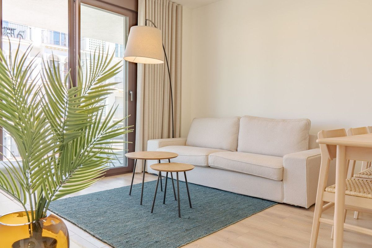 Wohnung in mittlerer Etage in Estepona, Estepona, 10/12