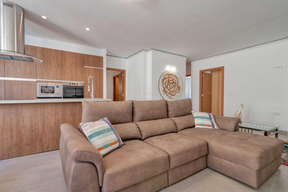 Appartement op de middelste verdieping in Puerto Banús, Puerto Banús, 1/11