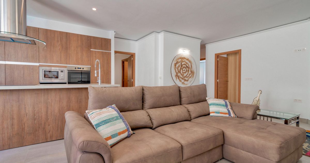 Appartement op de middelste verdieping in Puerto Banús, Puerto Banús, 1/11