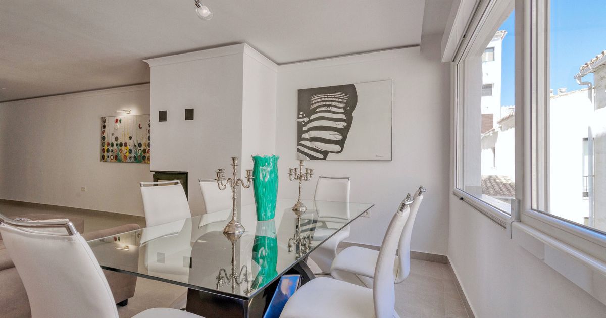 Appartement op de middelste verdieping in Puerto Banús, Puerto Banús, 2/11