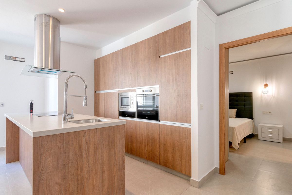 Appartement op de middelste verdieping in Puerto Banús, Puerto Banús, 5/11