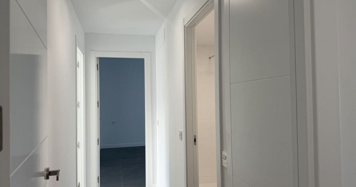 Gelijkvloers appartement in El Faro, El Chaparral, 7/12