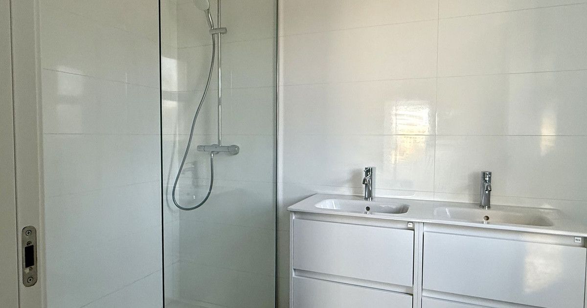 Gelijkvloers appartement in El Faro, El Chaparral, 10/12