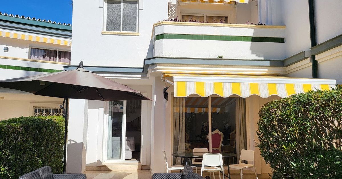 Таунхаус в Estepona, Estepona, 1/12