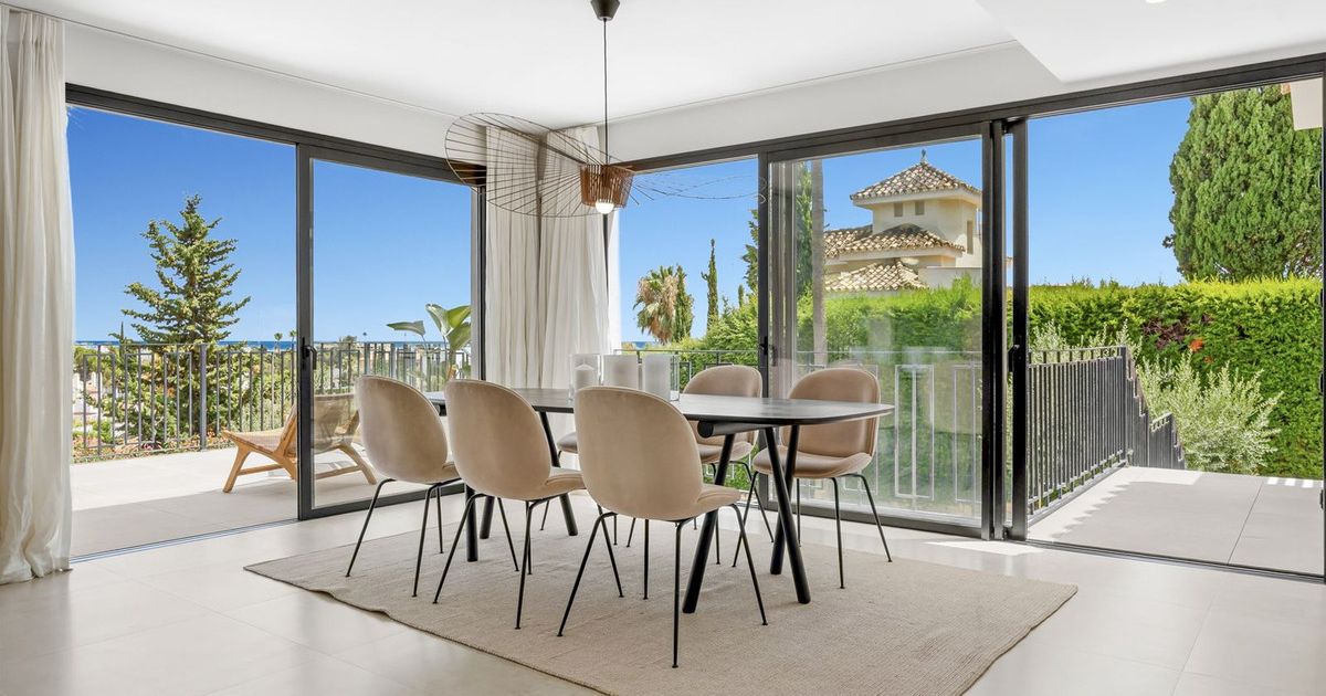 Villa in Nueva Andalucia, La Cerquilla, Nueva Andalucia, 6/12