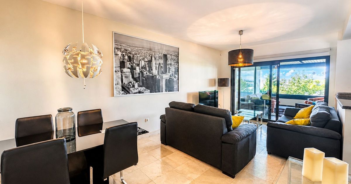 Middle Floor Apartment in Los Flamingos, Los Flamingos, 3/12