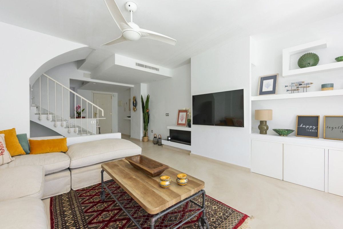Geschakelde woning in Nueva Andalucía, Nueva Andalucía, 5/12