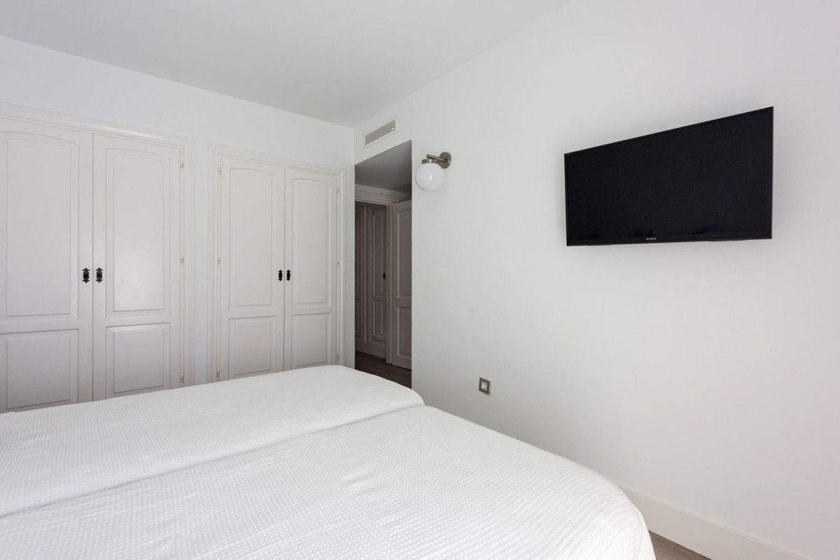Geschakelde woning in Nueva Andalucía, Nueva Andalucía, 6/12