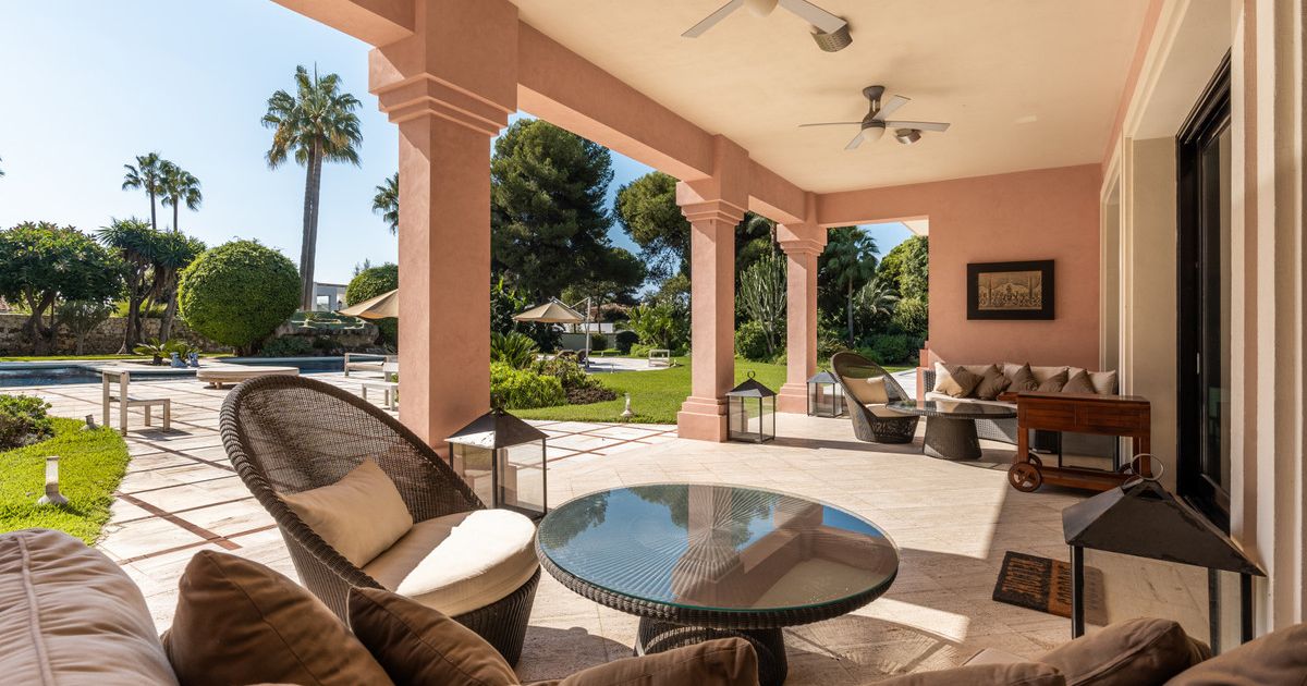 Villa Independiente en Estepona, Estepona, 4/12
