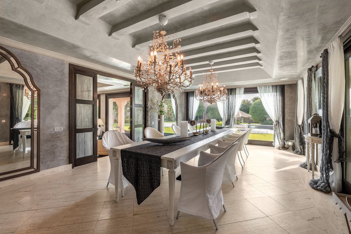 Villa Independiente en Estepona, Estepona, 8/12