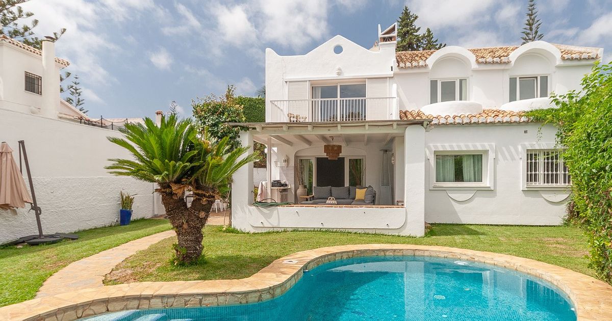Villa individuelle à Elviria, Elviria, 1/12