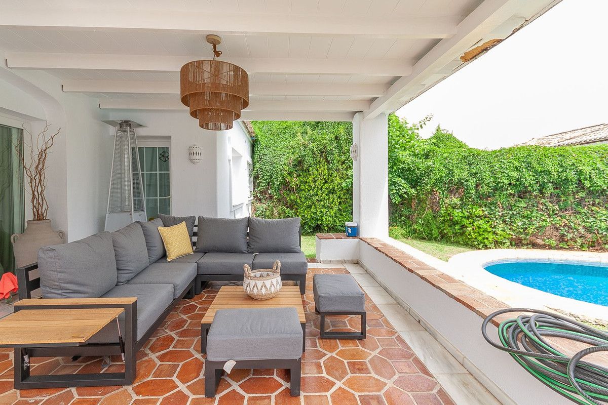 Villa individuelle à Elviria, Elviria, 2/12