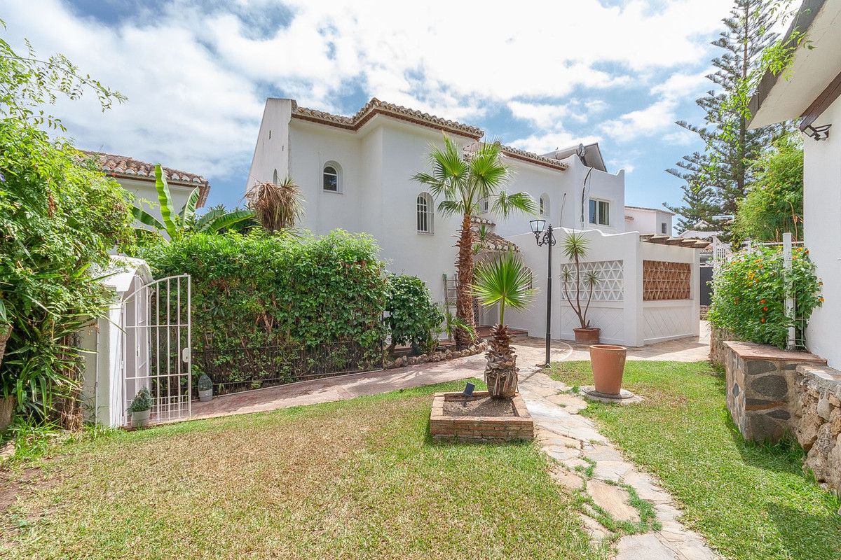 Villa individuelle à Elviria, Elviria, 5/12