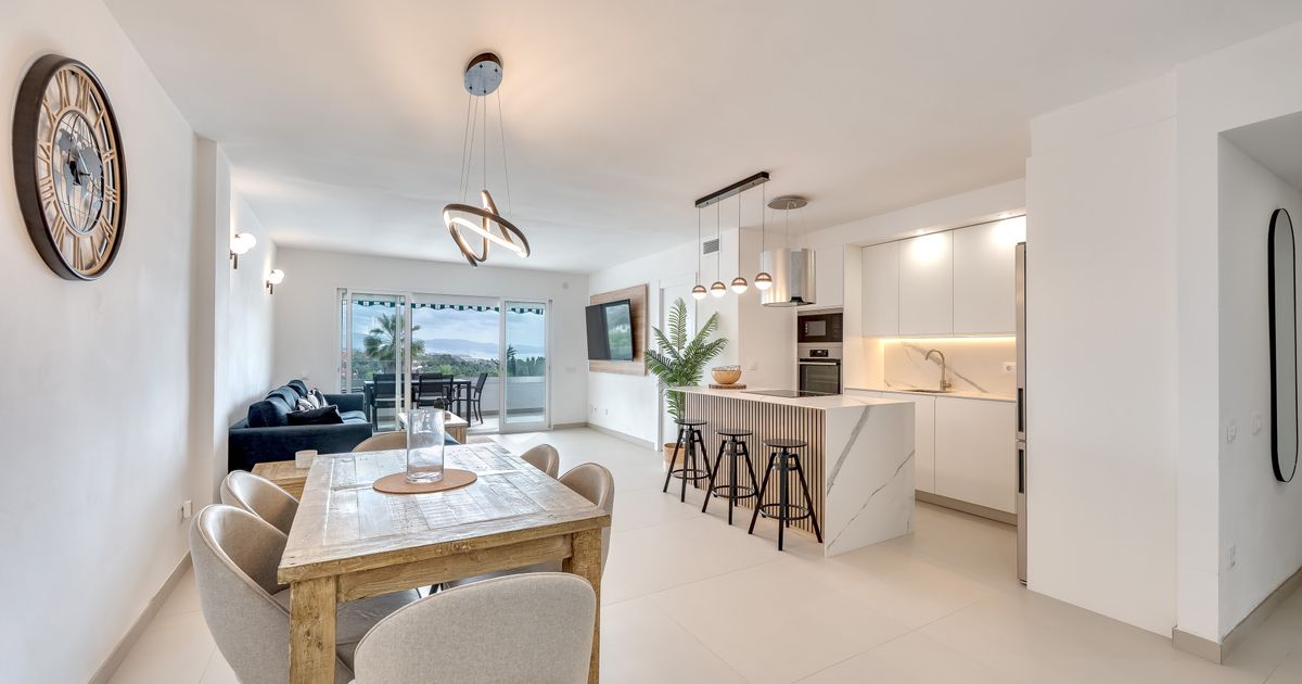Appartement in Nueva Andalucia, Conjunto Casaño, Nueva Andalucia, 2/12
