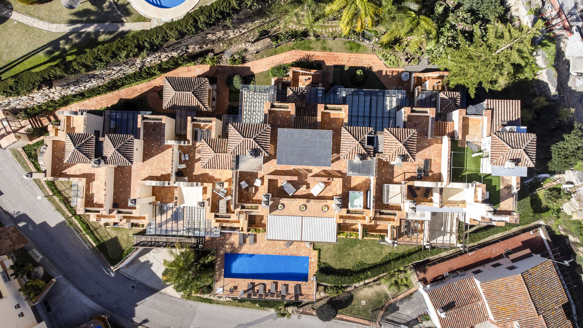 Penthouse in Benahavis, Puerto del Almendro, Benahavis, 3/12