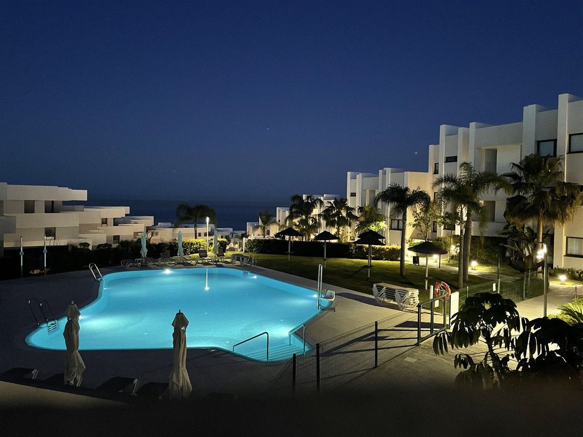 Ground Floor Apartment in Manilva, Manilva, 12/12