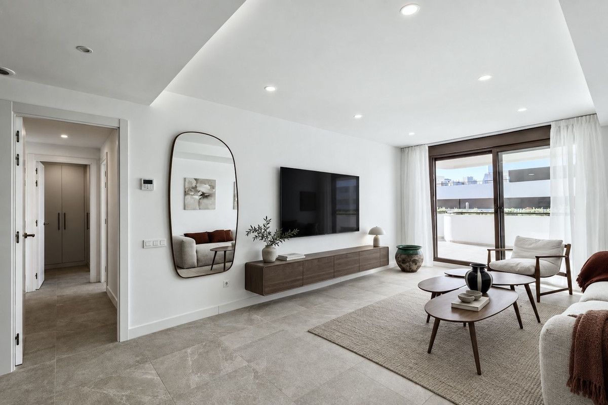 Appartement en étage intermédiaire à Estepona, Estepona, 1/12