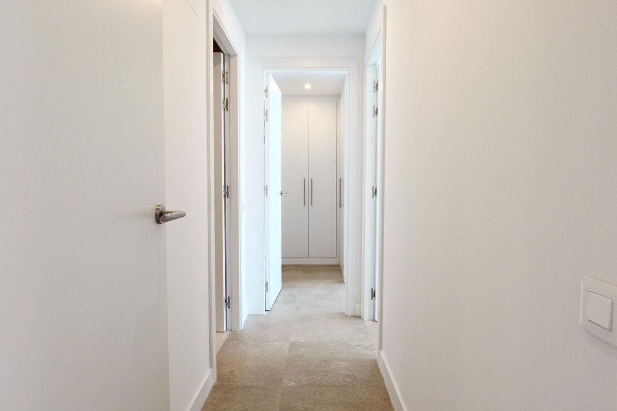 Appartement en étage intermédiaire à Estepona, Estepona, 10/12