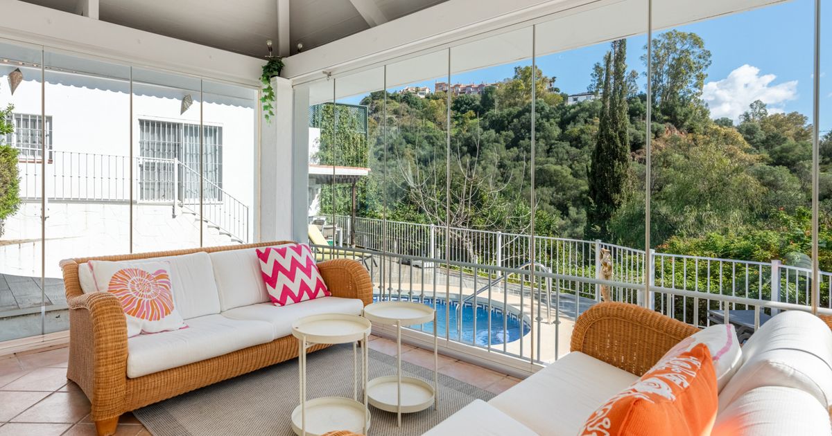 Вилла в Benahavis, Puerto del Almendro, Benahavis, 9/12