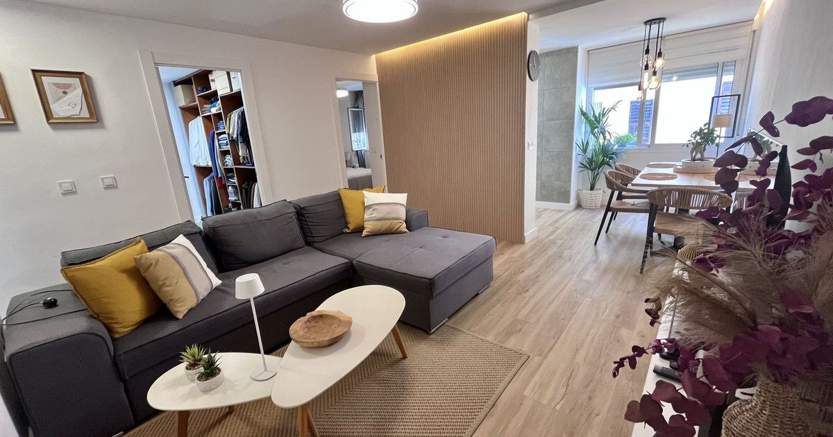 Middle Floor Apartment in Torremolinos, Torremolinos, 1/12