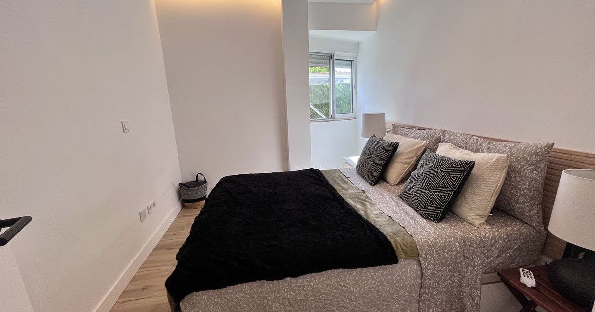 Middle Floor Apartment in Torremolinos, Torremolinos, 8/12