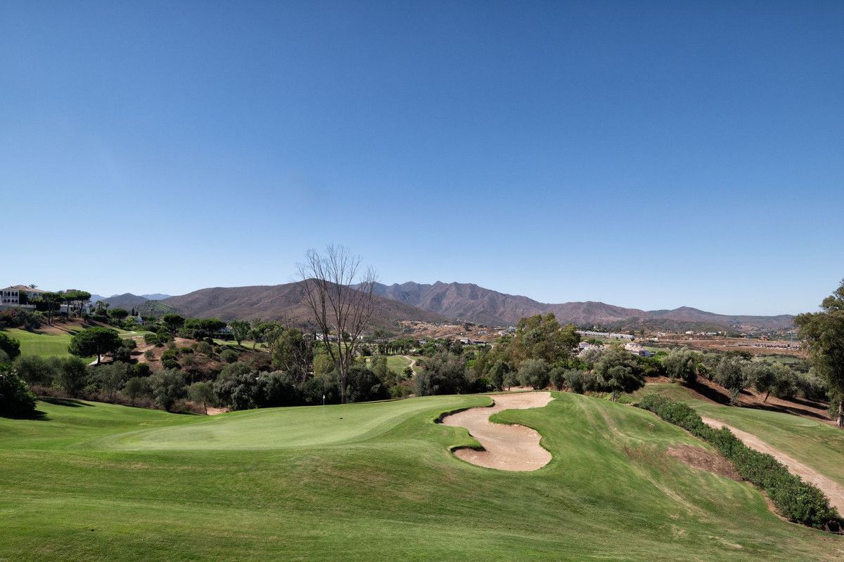 Vrijstaande villa in La Cala Golf, La Cala Golf, 6/12
