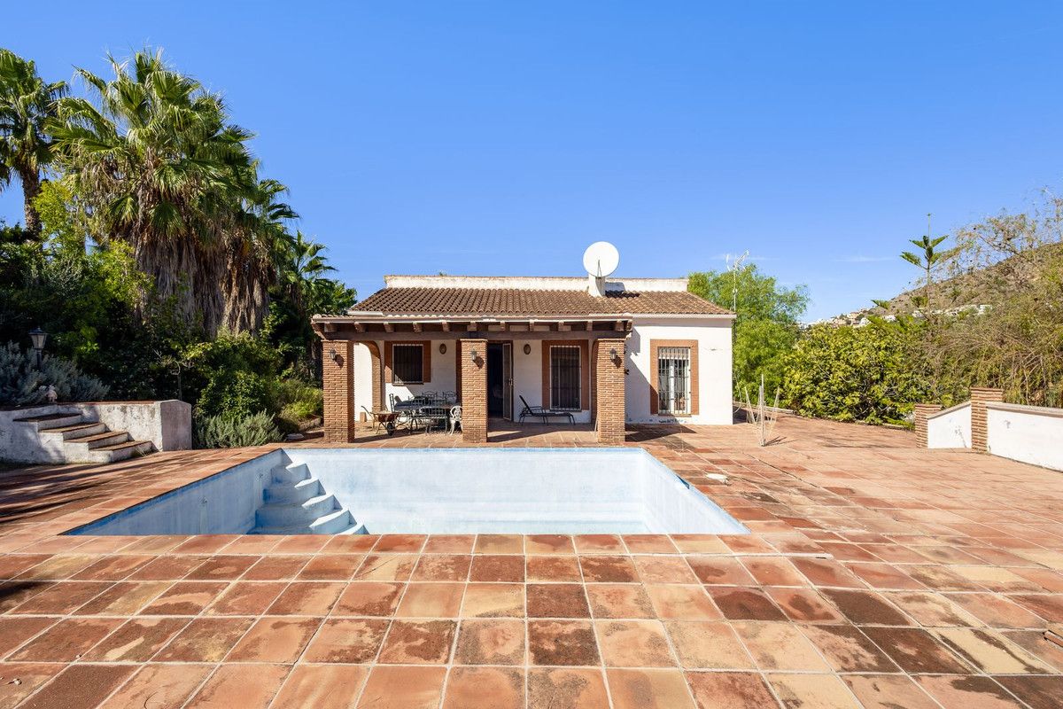 Detached Villa in Coín, Coín, 2/12