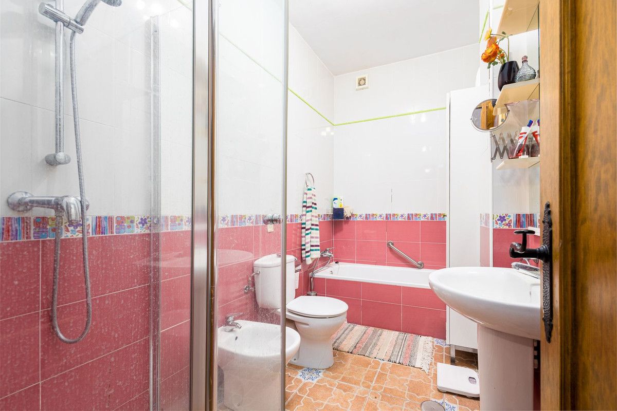 Detached Villa in Coín, Coín, 12/12
