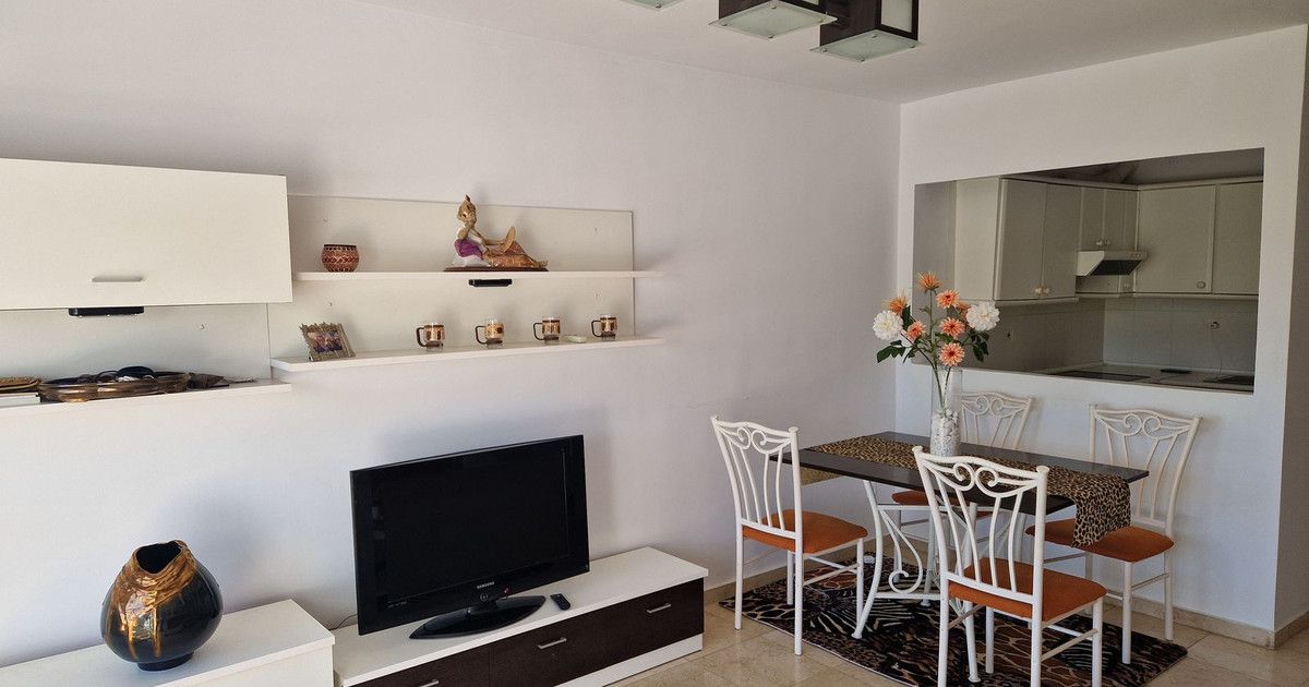 Wohnung in mittlerer Etage in Nueva Andalucía, Nueva Andalucía, 6/12