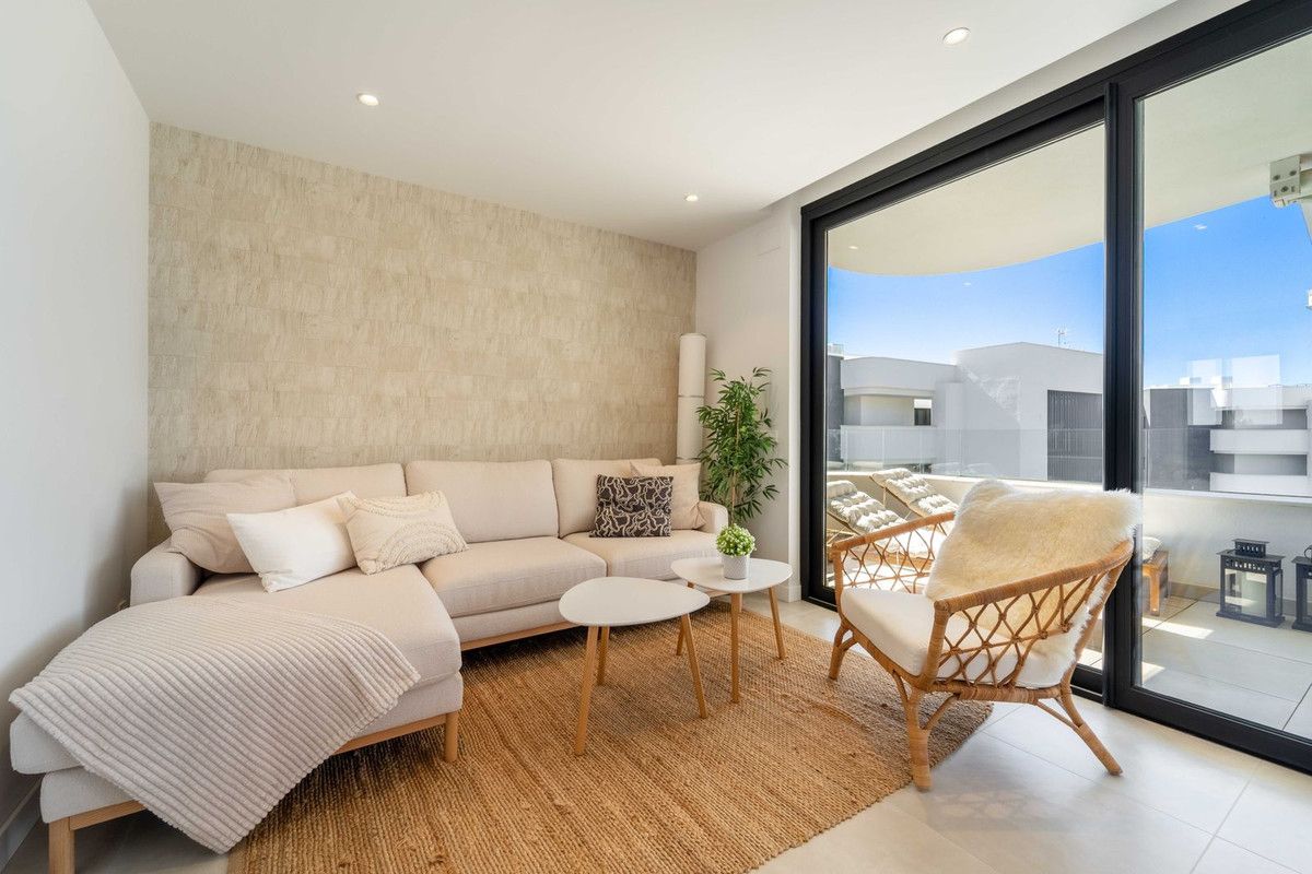 Apartamento en planta media en Fuengirola, Fuengirola, 6/12