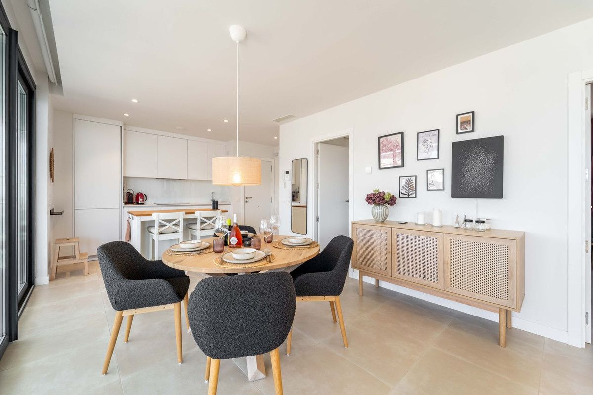 Apartamento en planta media en Fuengirola, Fuengirola, 9/12