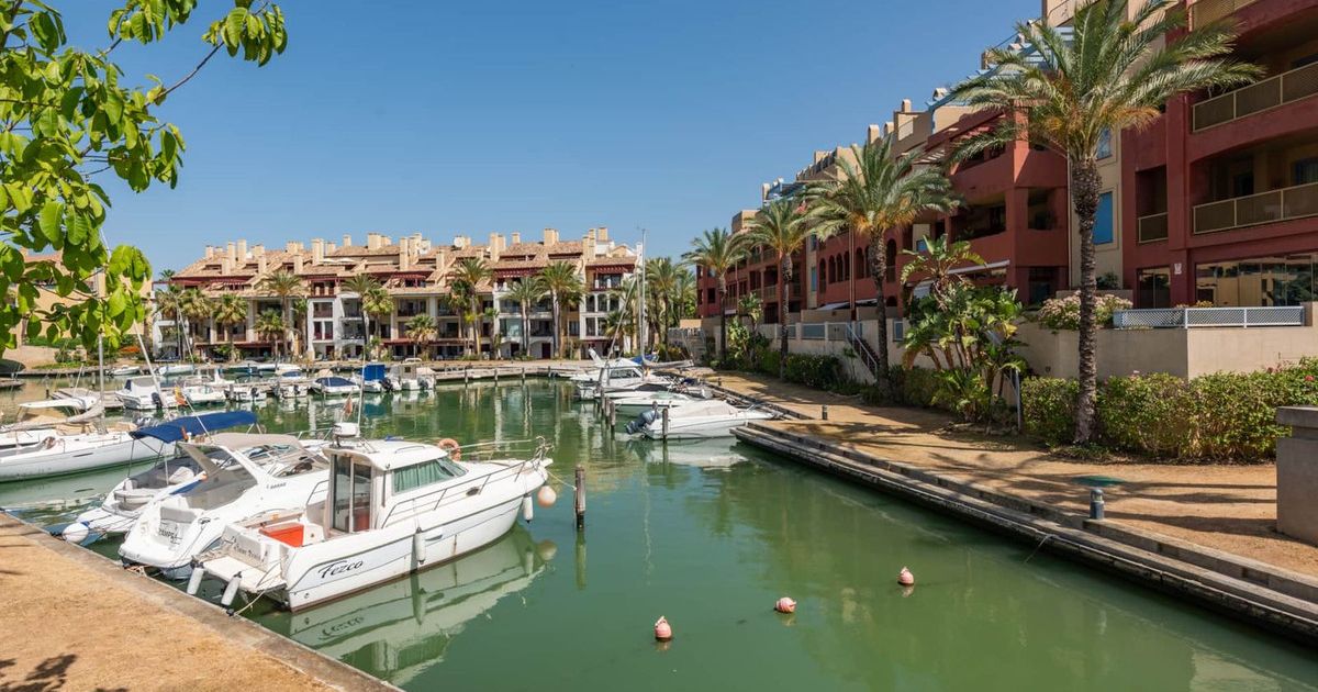 Lägenhet på mellanvåning i Sotogrande Marina, Sotogrande Marina, 2/12
