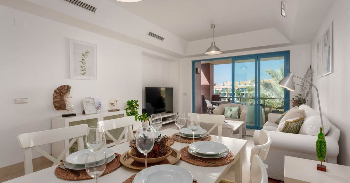 Lägenhet på mellanvåning i Sotogrande Marina, Sotogrande Marina, 12/12