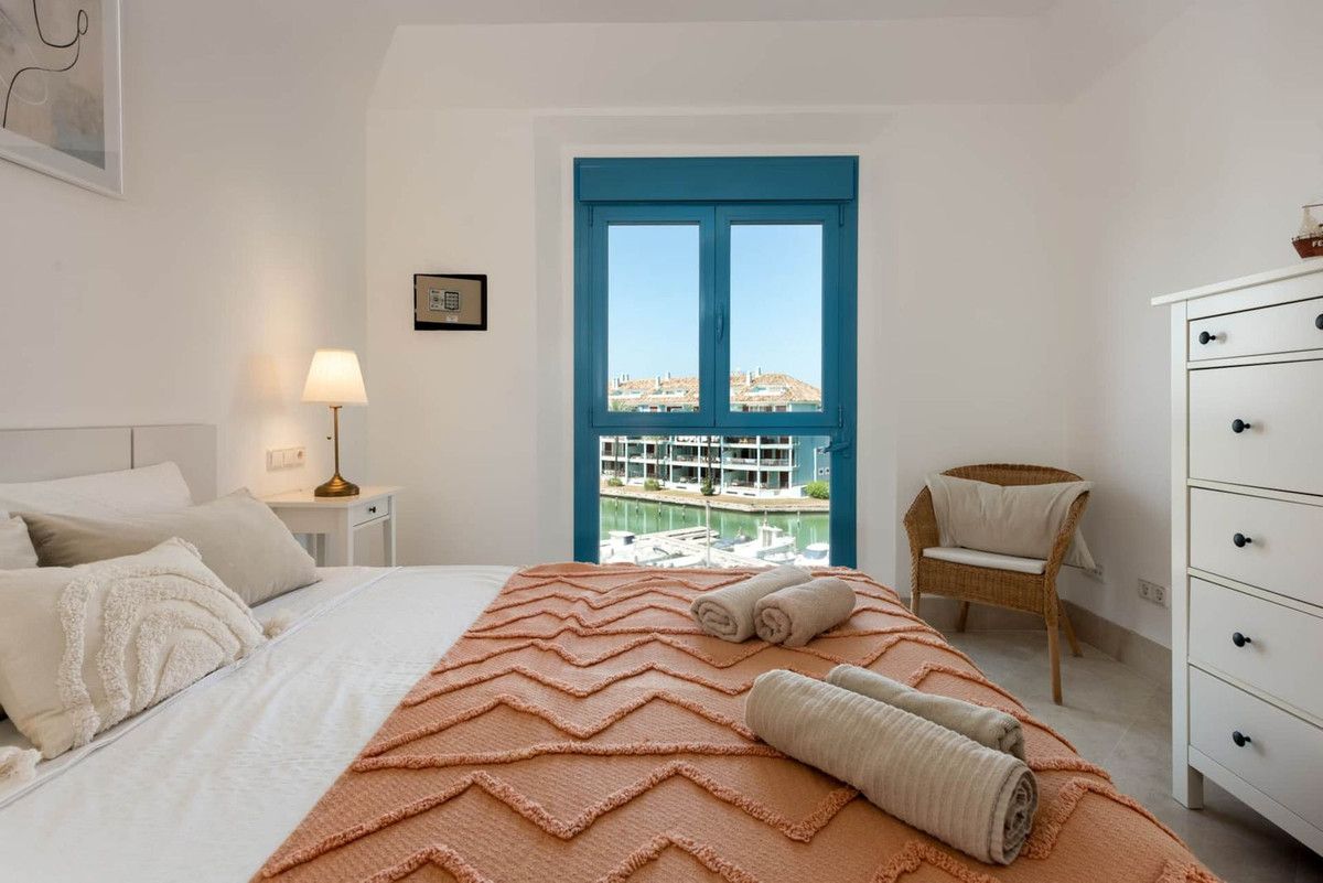 Lägenhet på mellanvåning i Sotogrande Marina, Sotogrande Marina, 7/12