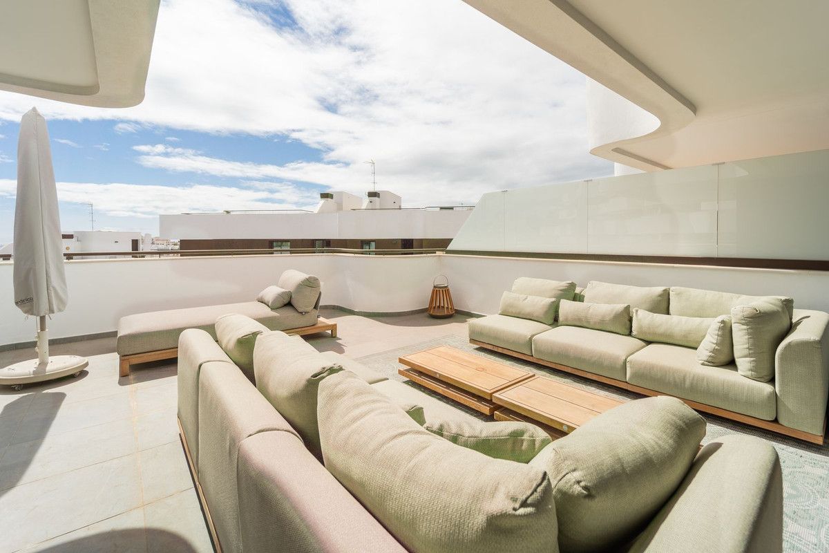 Apartament na środkowym piętrze w Estepona, Estepona, 12/12