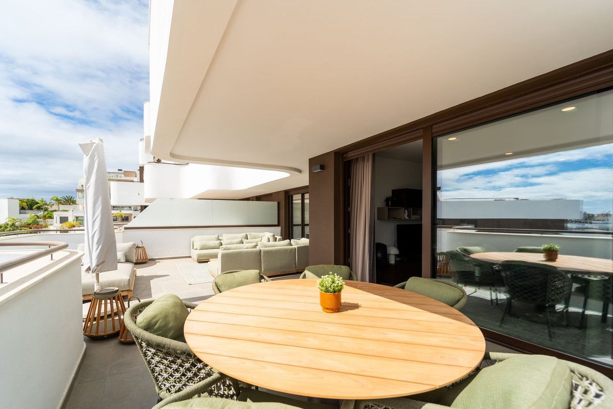 Apartament na środkowym piętrze w Estepona, Estepona, 10/12
