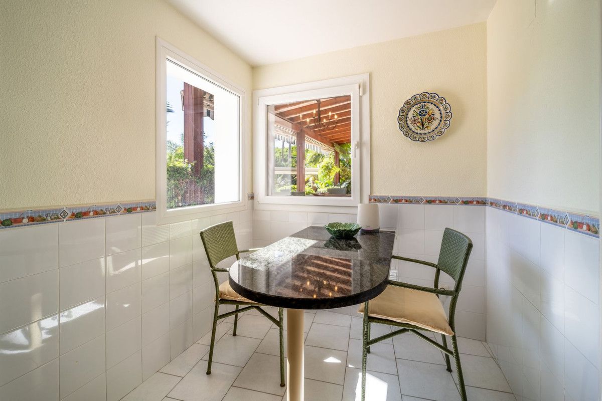 Detached Villa in Marbesa, Marbesa, 12/12