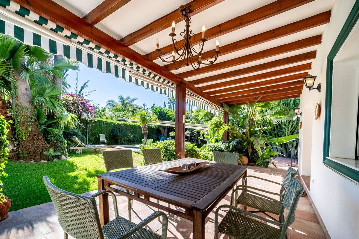 Detached Villa in Marbesa, Marbesa, 3/12