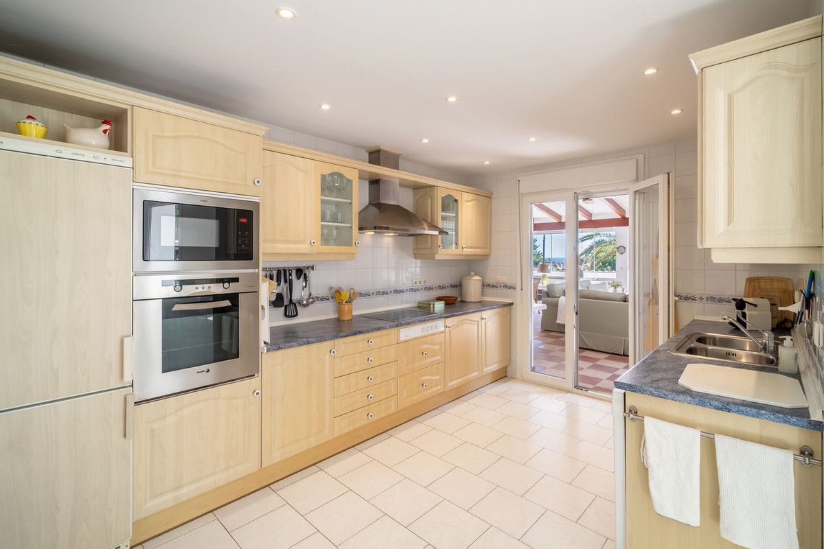 Detached Villa in Marbesa, Marbesa, 9/12