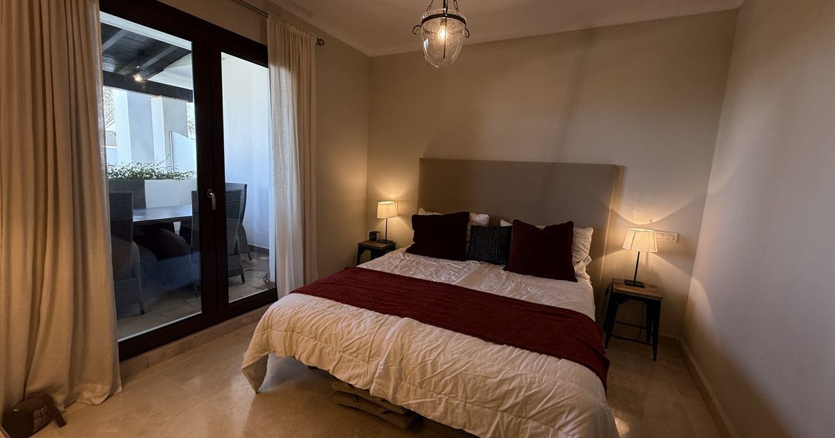 Appartement op de middelste verdieping in Casares, Casares, 11/12