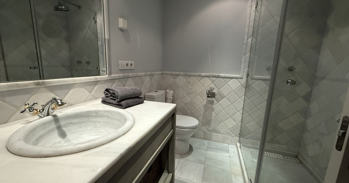 Appartement op de middelste verdieping in Casares, Casares, 12/12