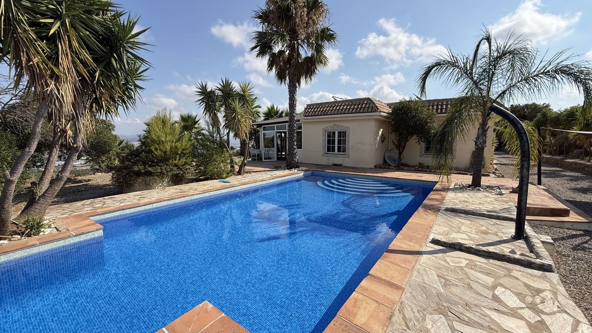 Finca - Cortijo in Coín, Coín, 4/12