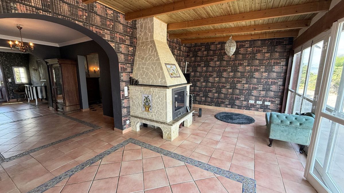 Finca - Cortijo in Coín, Coín, 6/12