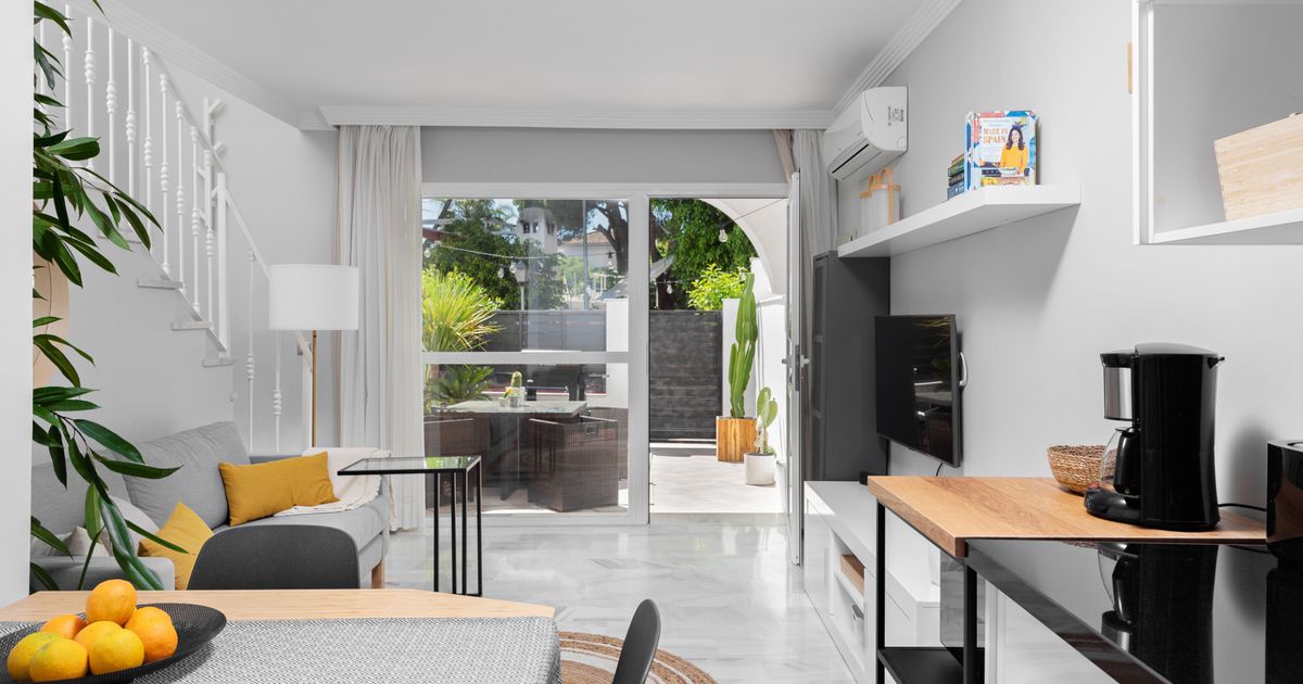 Town House w Marbella East, Cabopino, Marbella East, 8/12