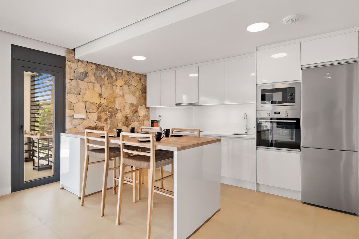 Wohnung in der mittleren Etage in Selwo, Selwo, 7/12