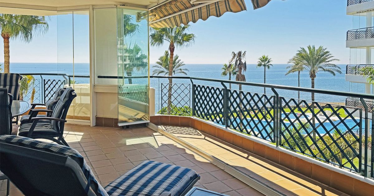 Middle Floor Apartment in Calahonda, Calahonda, 10/12