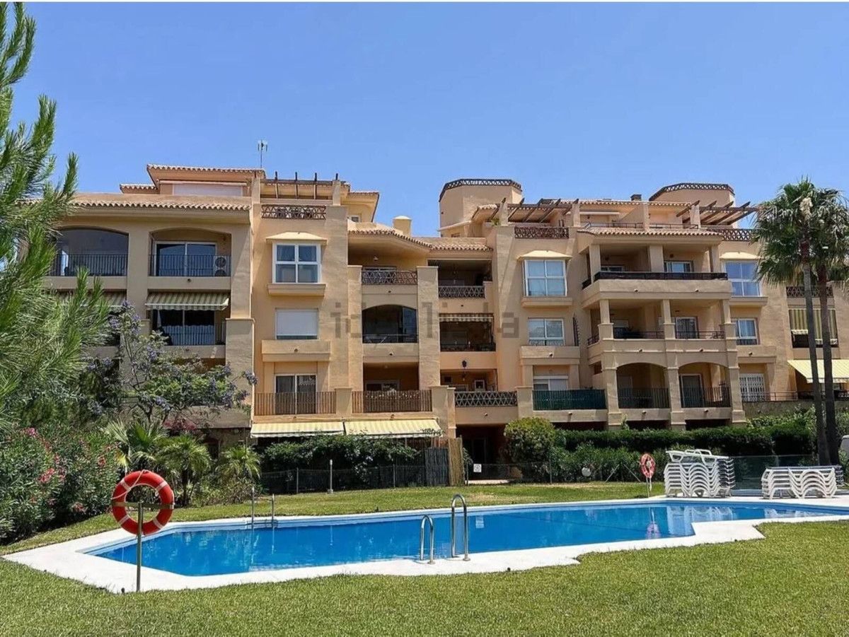 Middenverdieping appartement in Calahonda, Calahonda, 1/12