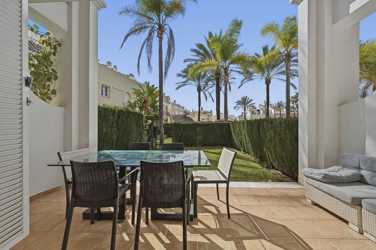 Maison de ville à Bahía de Marbella, Bahía de Marbella, 4/12